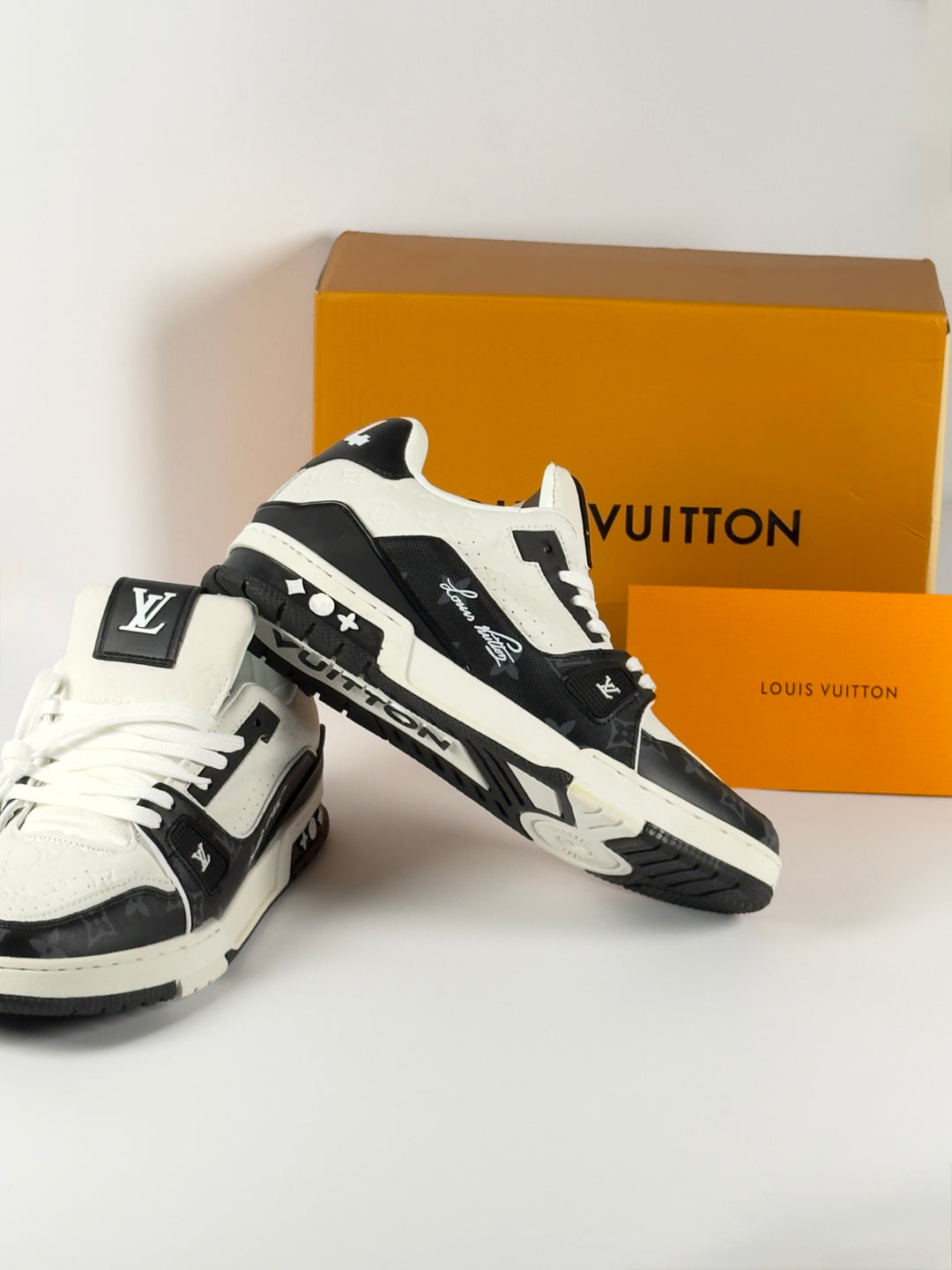 Louis Vuitton LV Trainer #54 Black White
