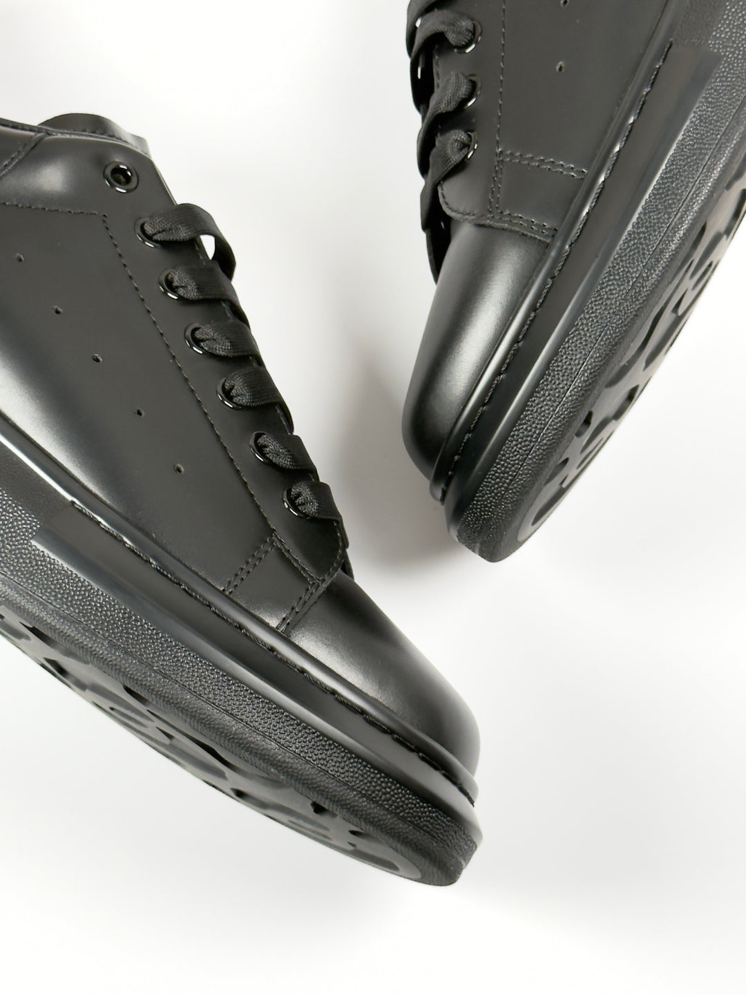 MQ Triple Black