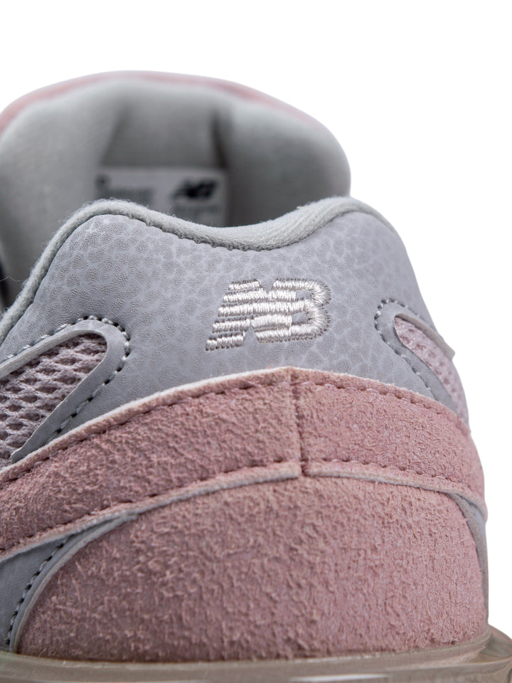 NB Light Pink / Light Beige Sneakers