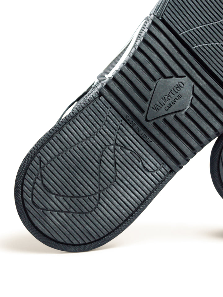 VLTN Low-Top Sneaker Black / Black