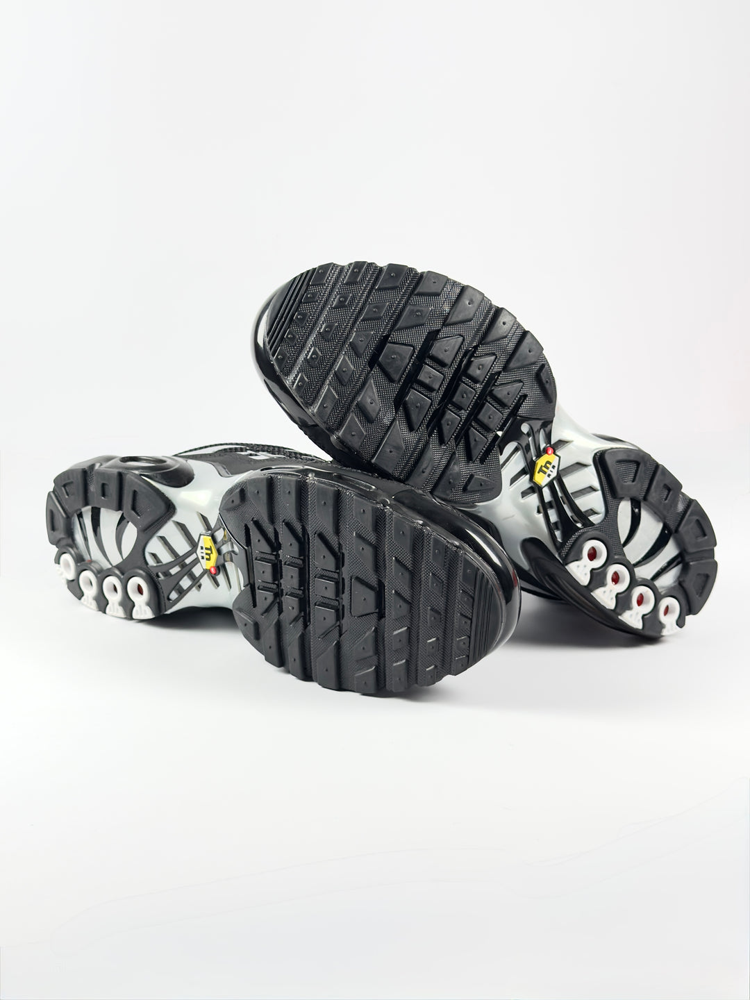 Nike Black / Swarovski