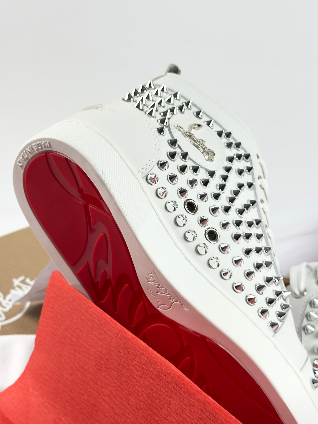 Loubs High-Top White