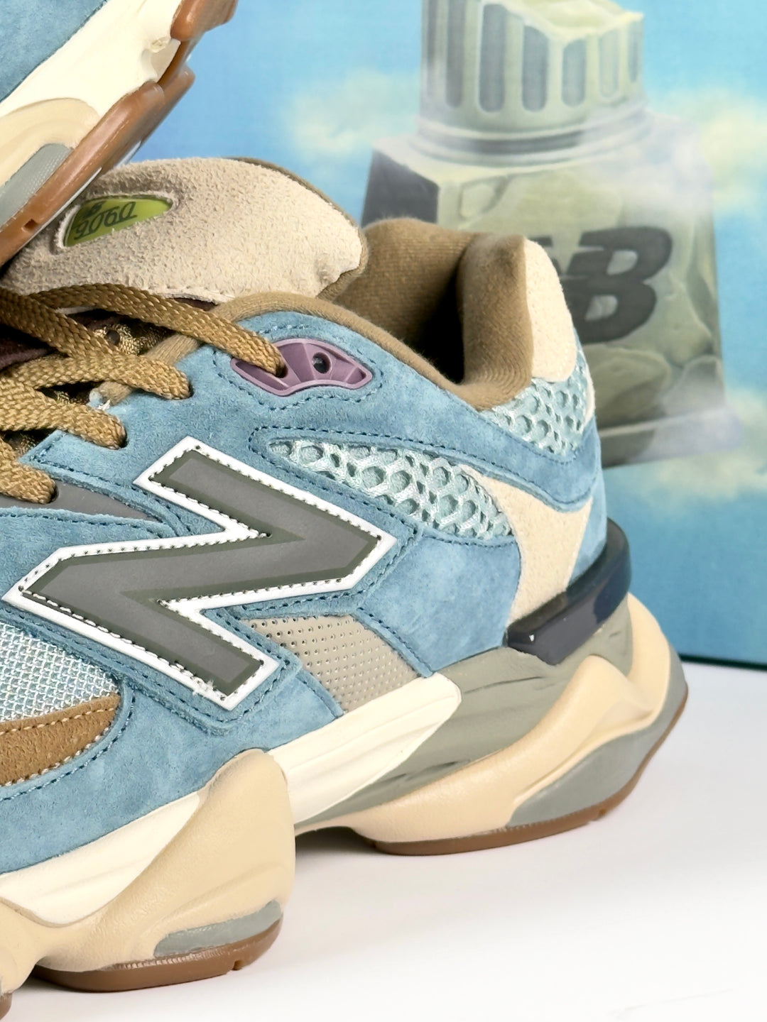 NB Blue/Brown/Beige Sneaker