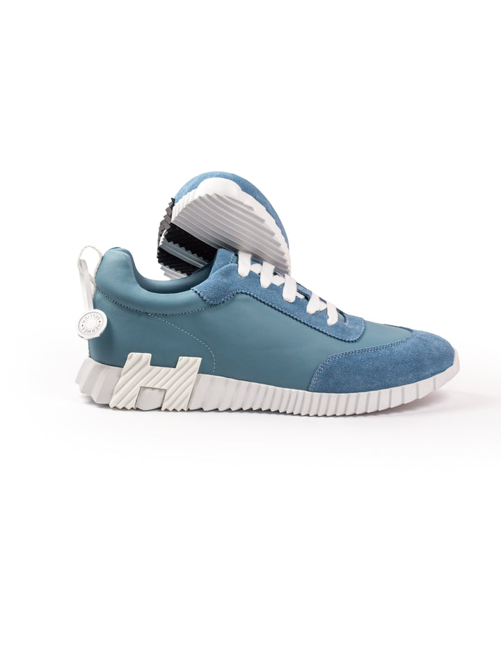 HRMS Sneaker Blue / White Accent
