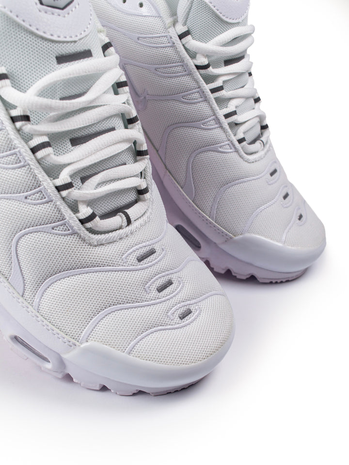 NK Air Max Triple White