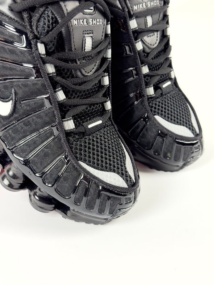 Nike Shox Black/Silver