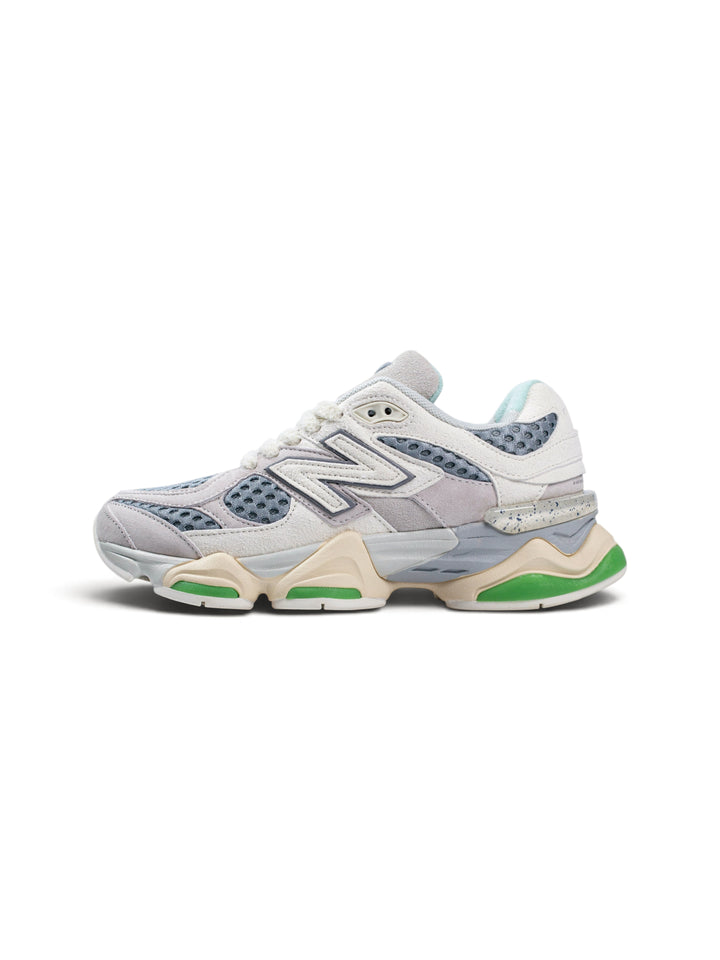 NB Collaboration Light / Green Snakers