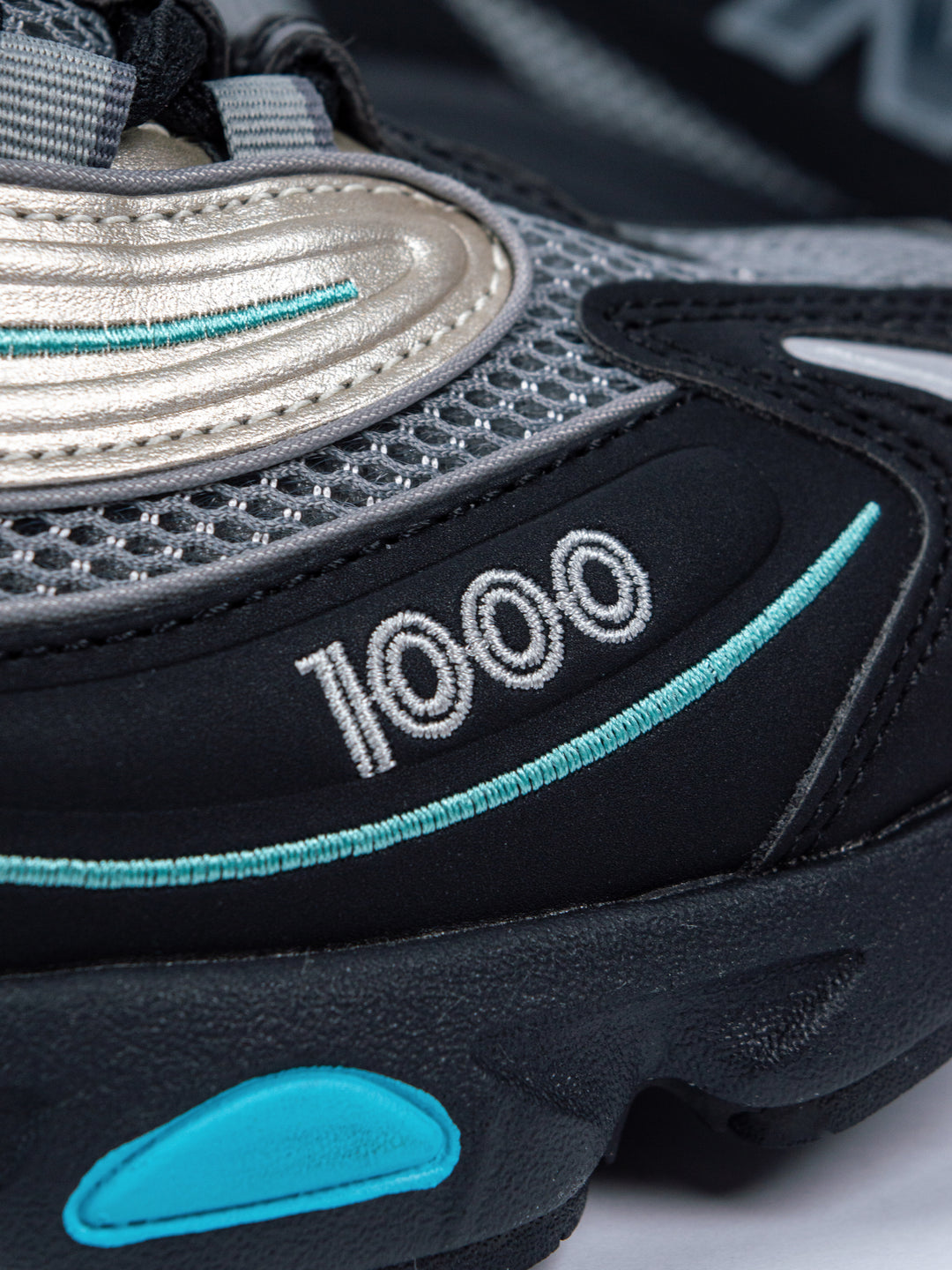 NB - 1000 Black / Blue / Light