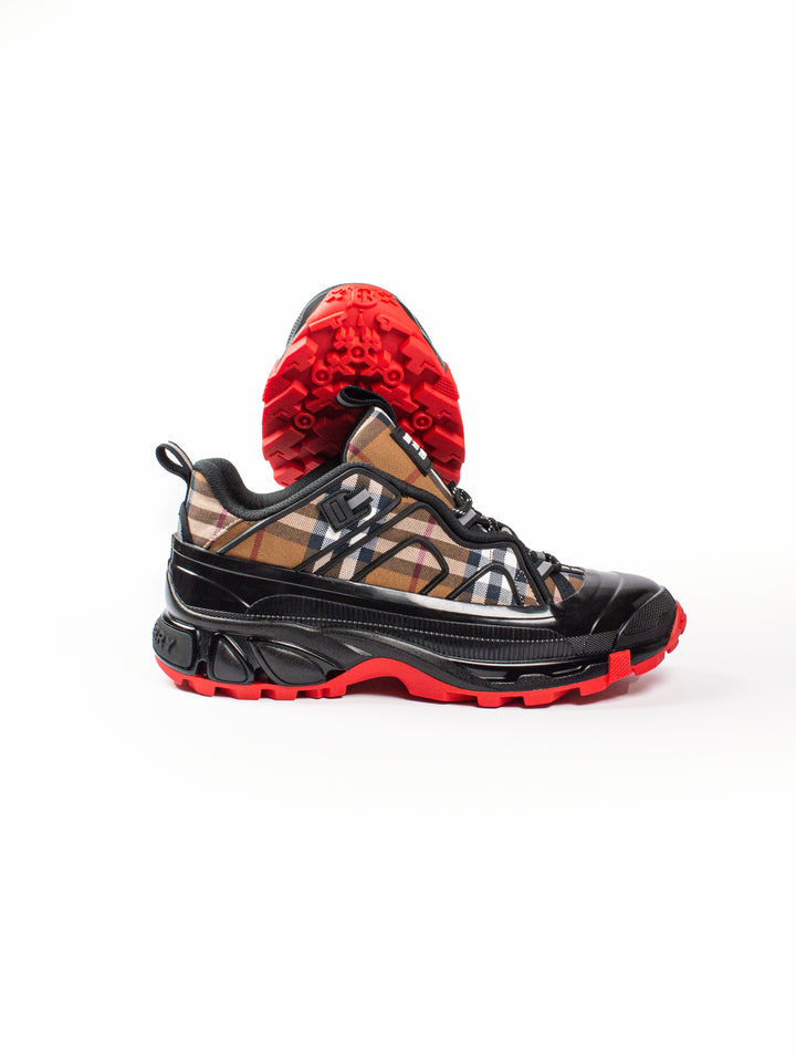 BBRY Sneakers / Red Bottom