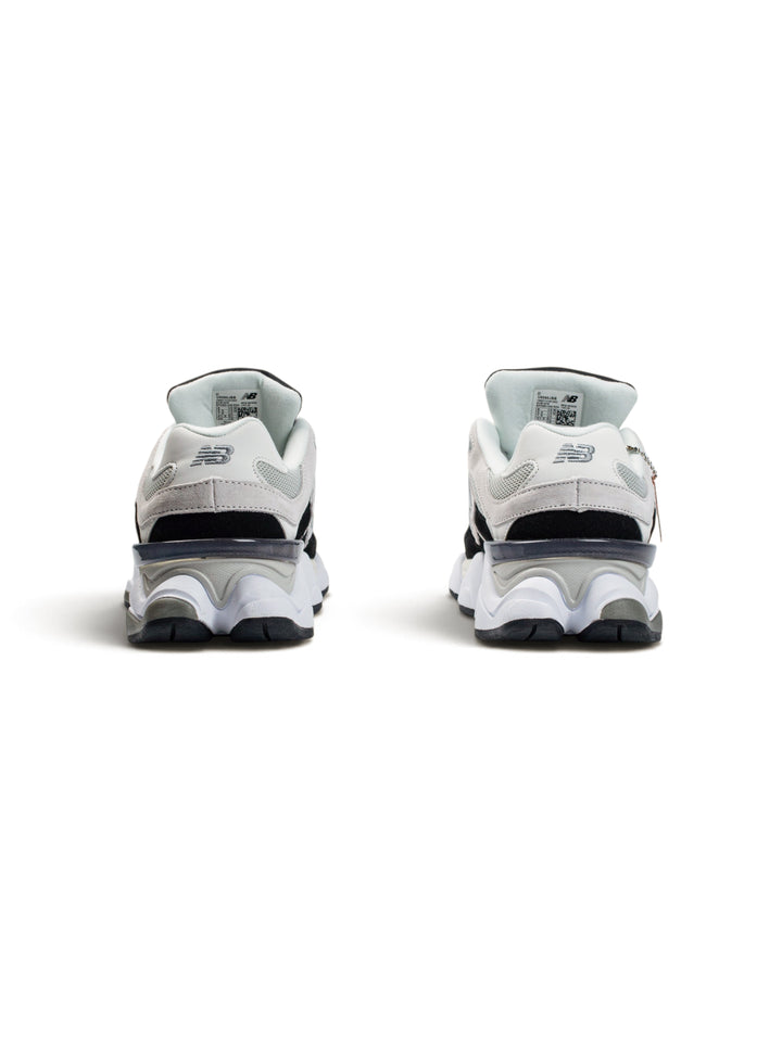 NB White / Light / Black