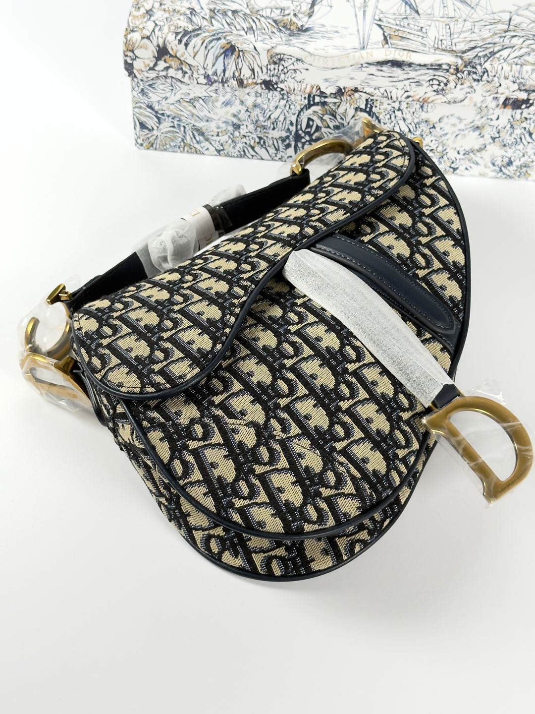 Saddle Bag with Strap Blue Dior Oblique Jacquard