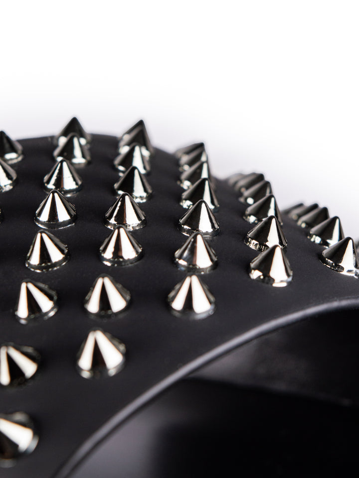 Loubs Slides Black Spikes