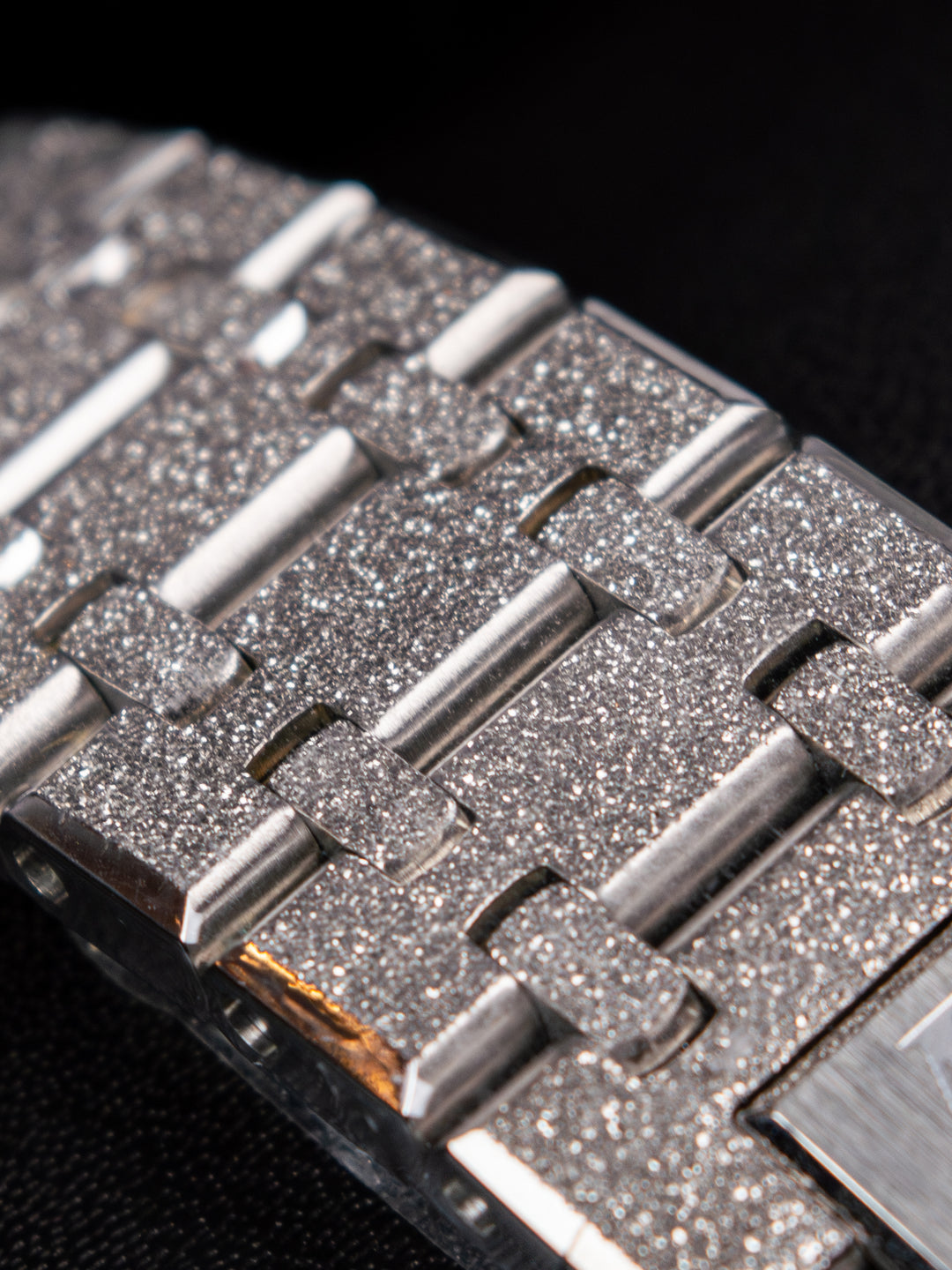 A5 AP Men's Royal Oak 41mm – Silver Dial / Fully Iced-Out