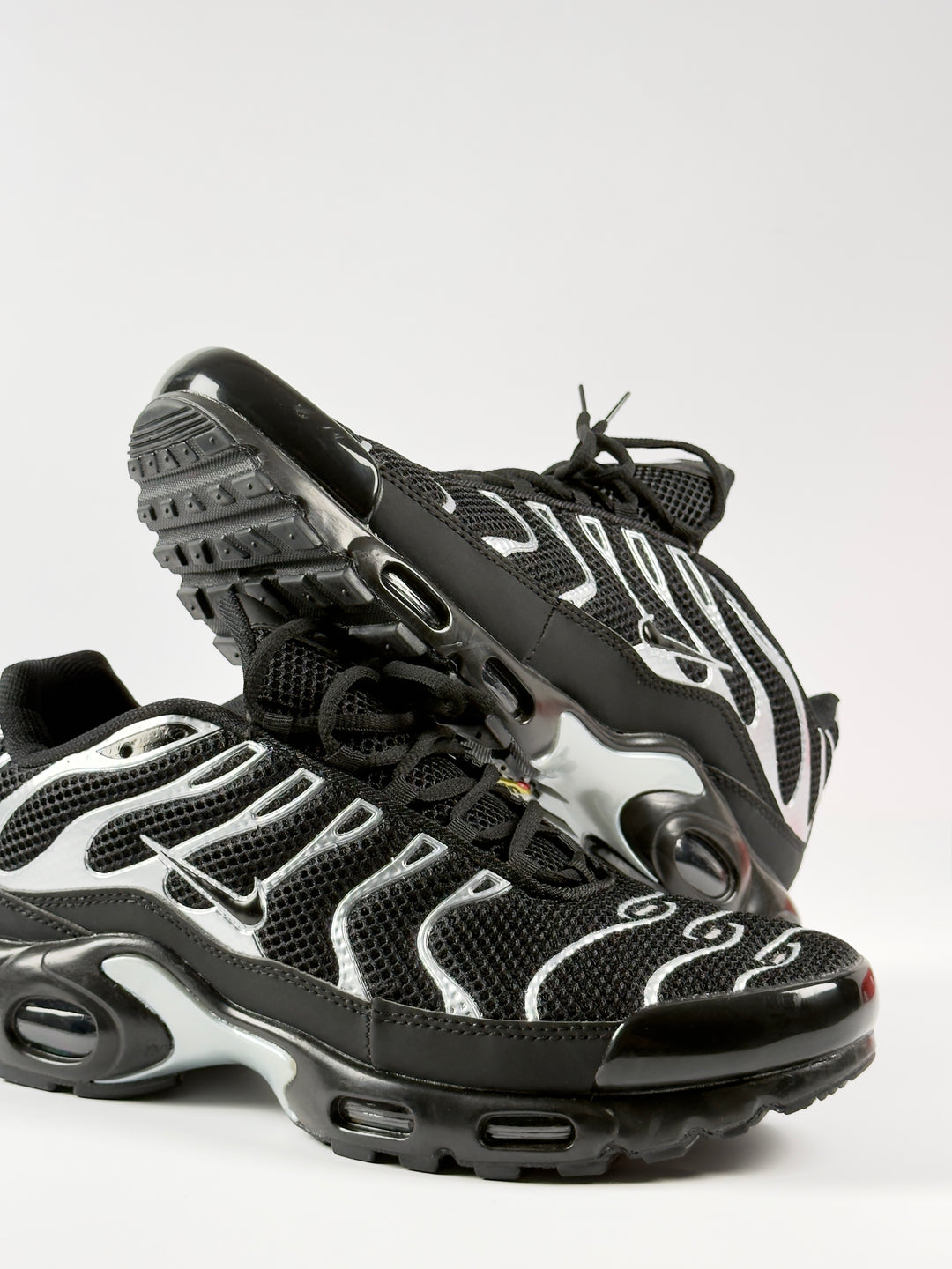 Nike Black / Swarovski