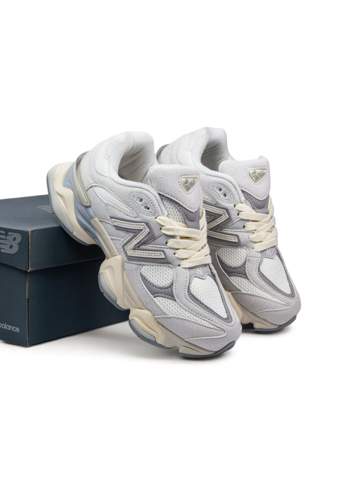NB Light / Beige Sneakers