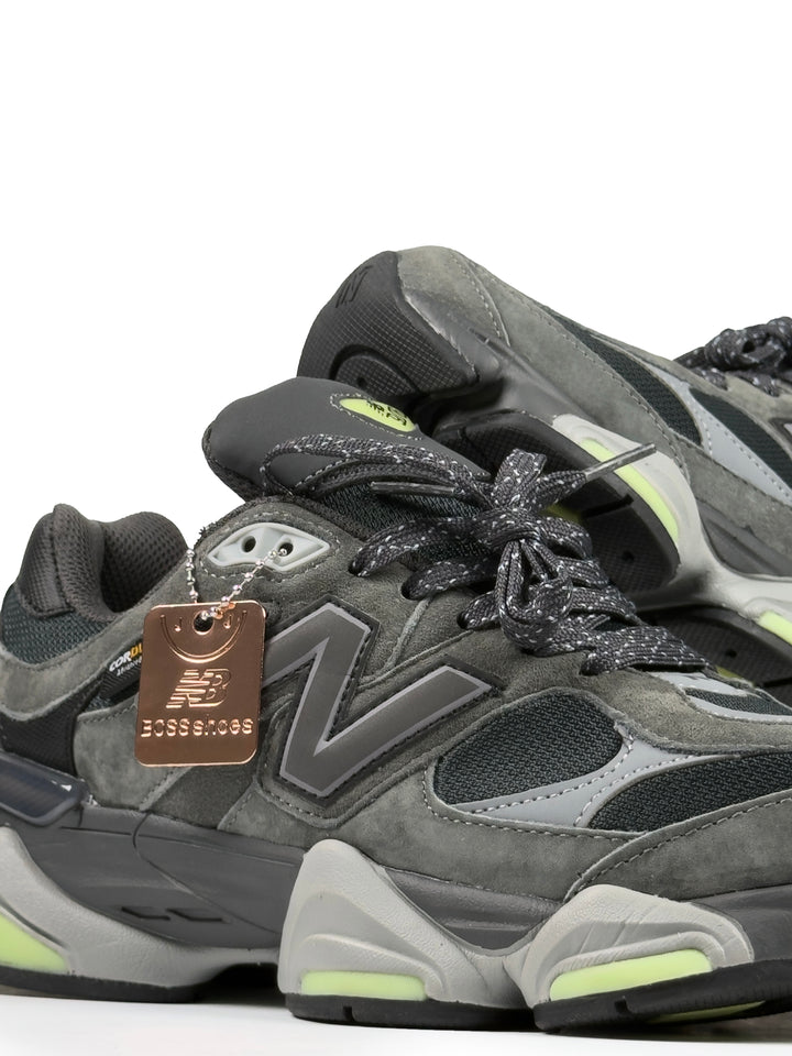 NB Collaboration Black / Green