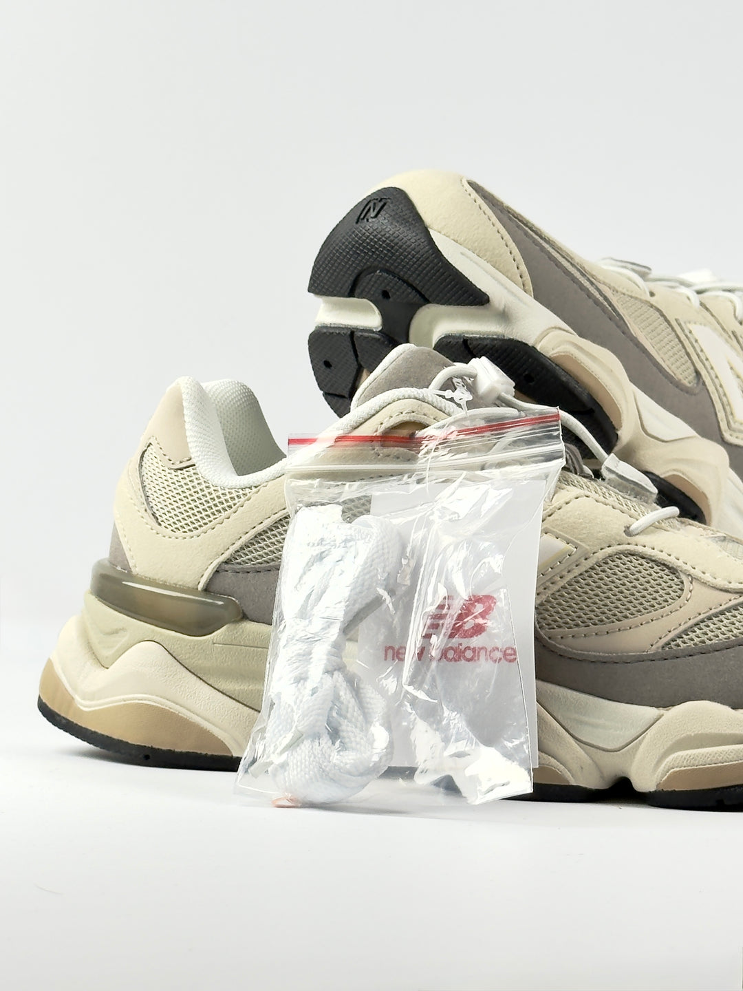 NB KIDS Beige / Grey / White