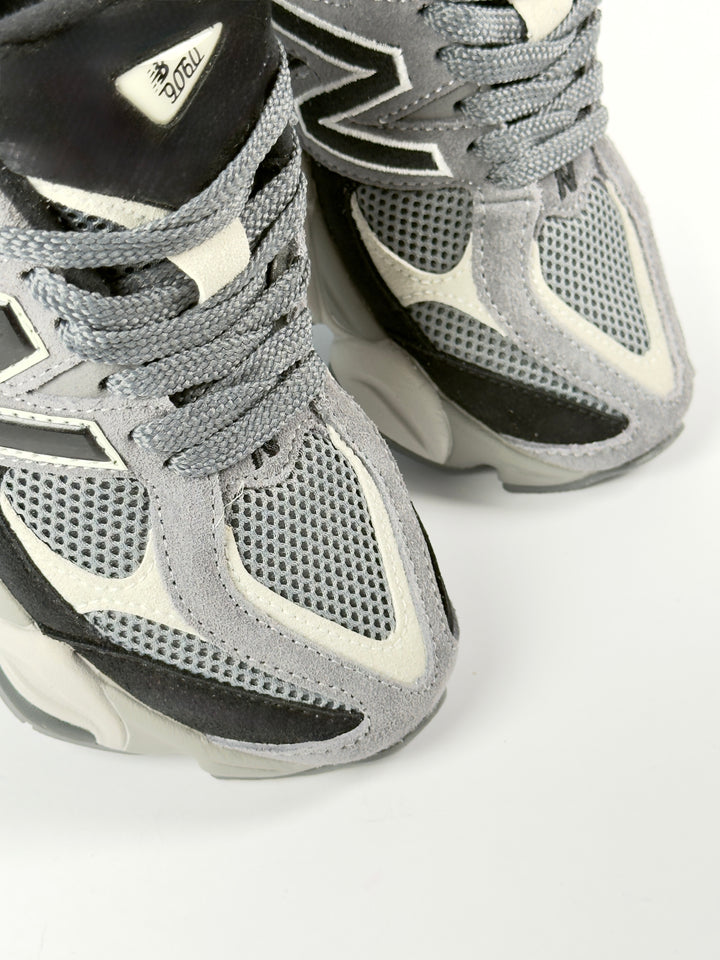 NB Black / Grey / White