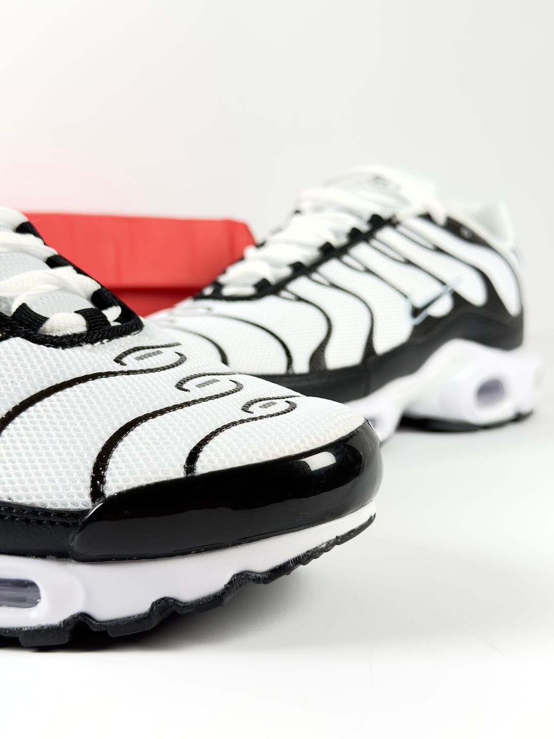 Nike AirMax Plus White/Black