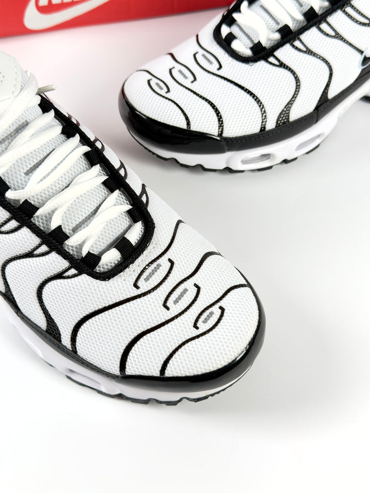 Nike AirMax Plus White/Black