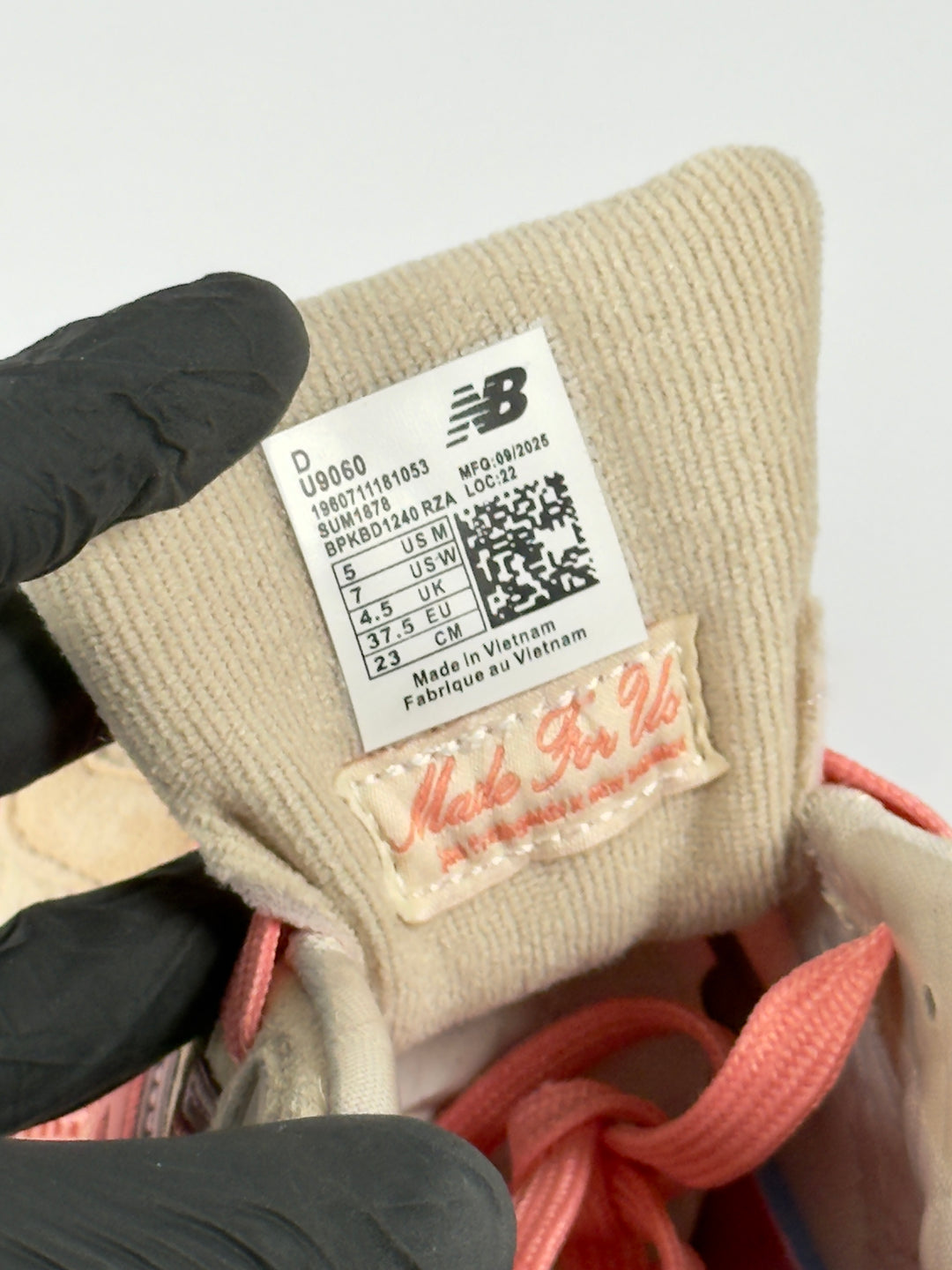 NB Colaboration Pink / Green / Beige