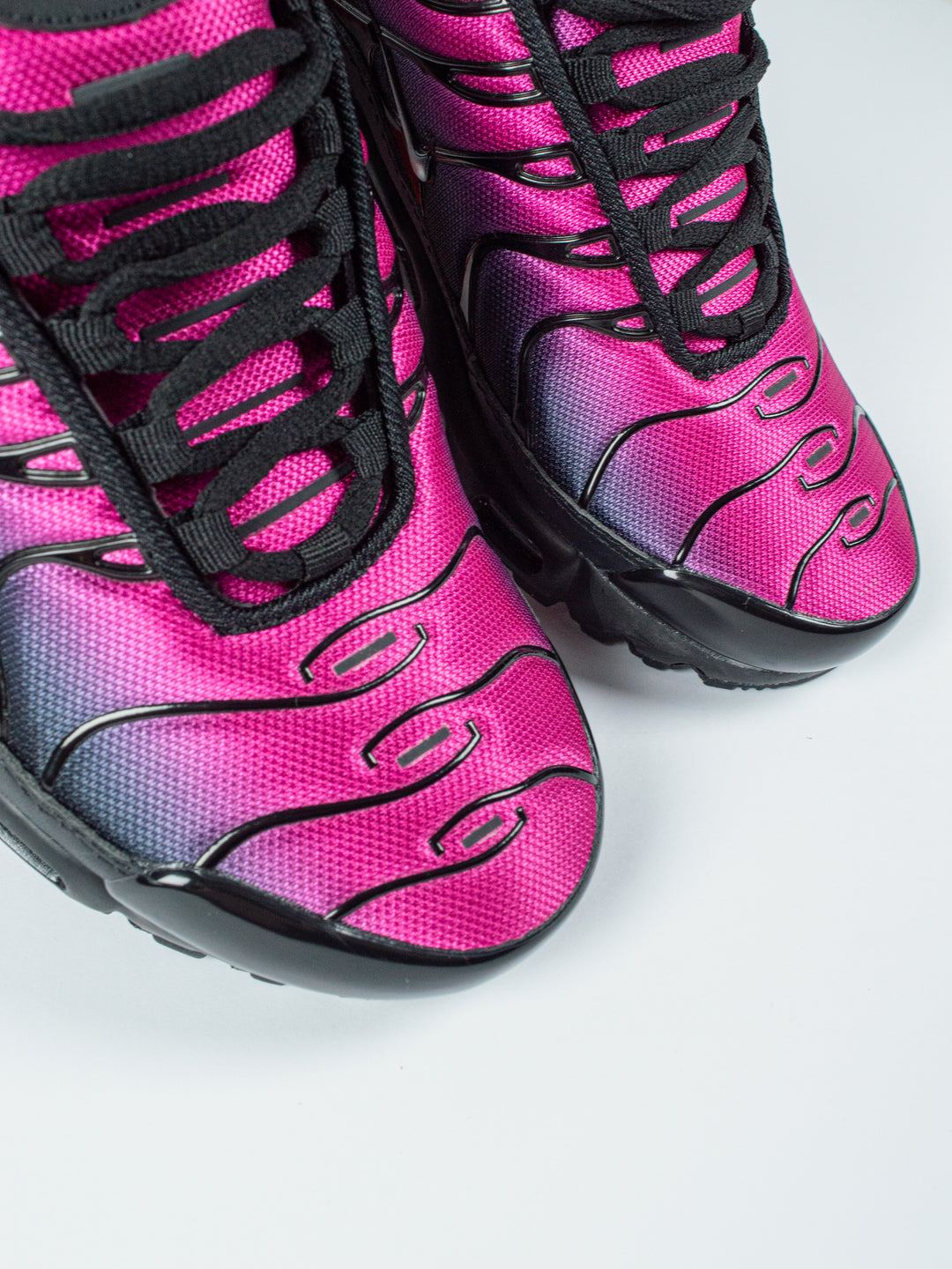Nike Pink