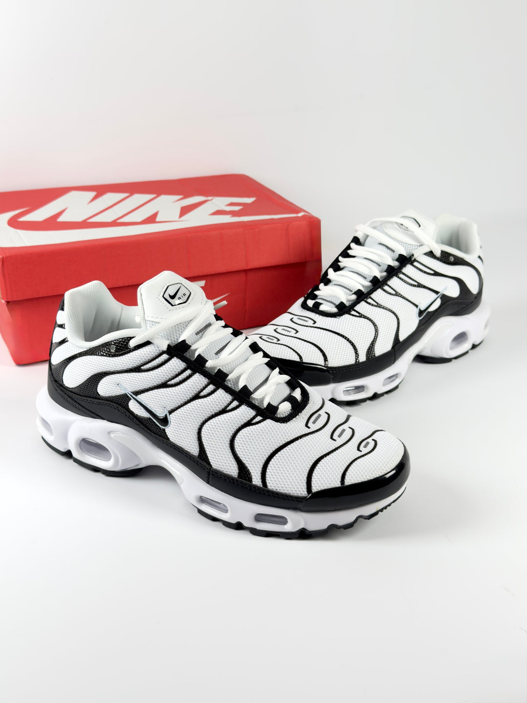 Nike AirMax Plus White/Black