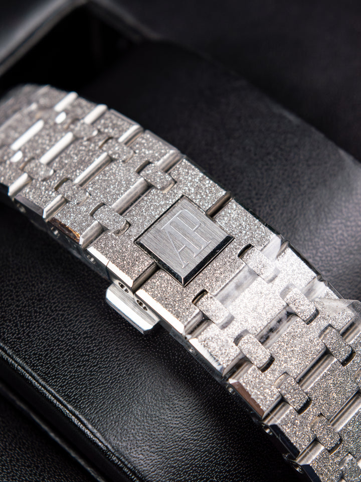 A5 AP Men's Royal Oak 41mm – Silver Dial / Fully Iced-Out