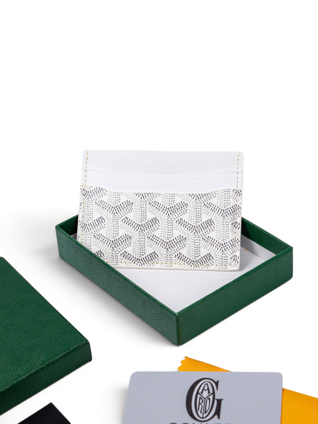 GYRD CardHolder White