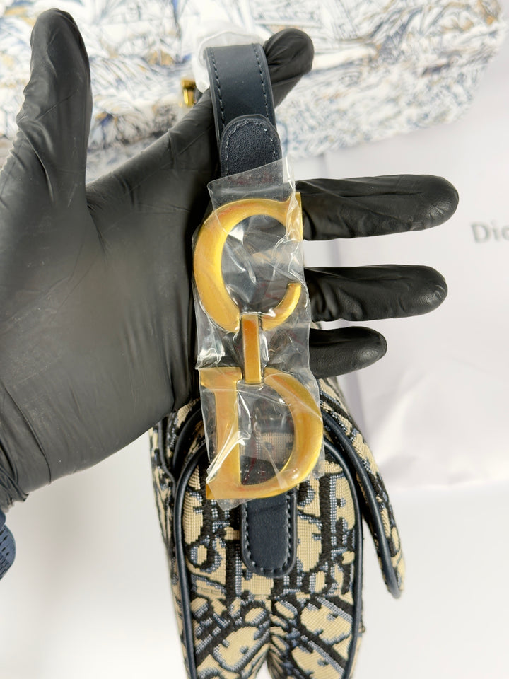 Saddle Bag with Strap Blue Dior Oblique Jacquard