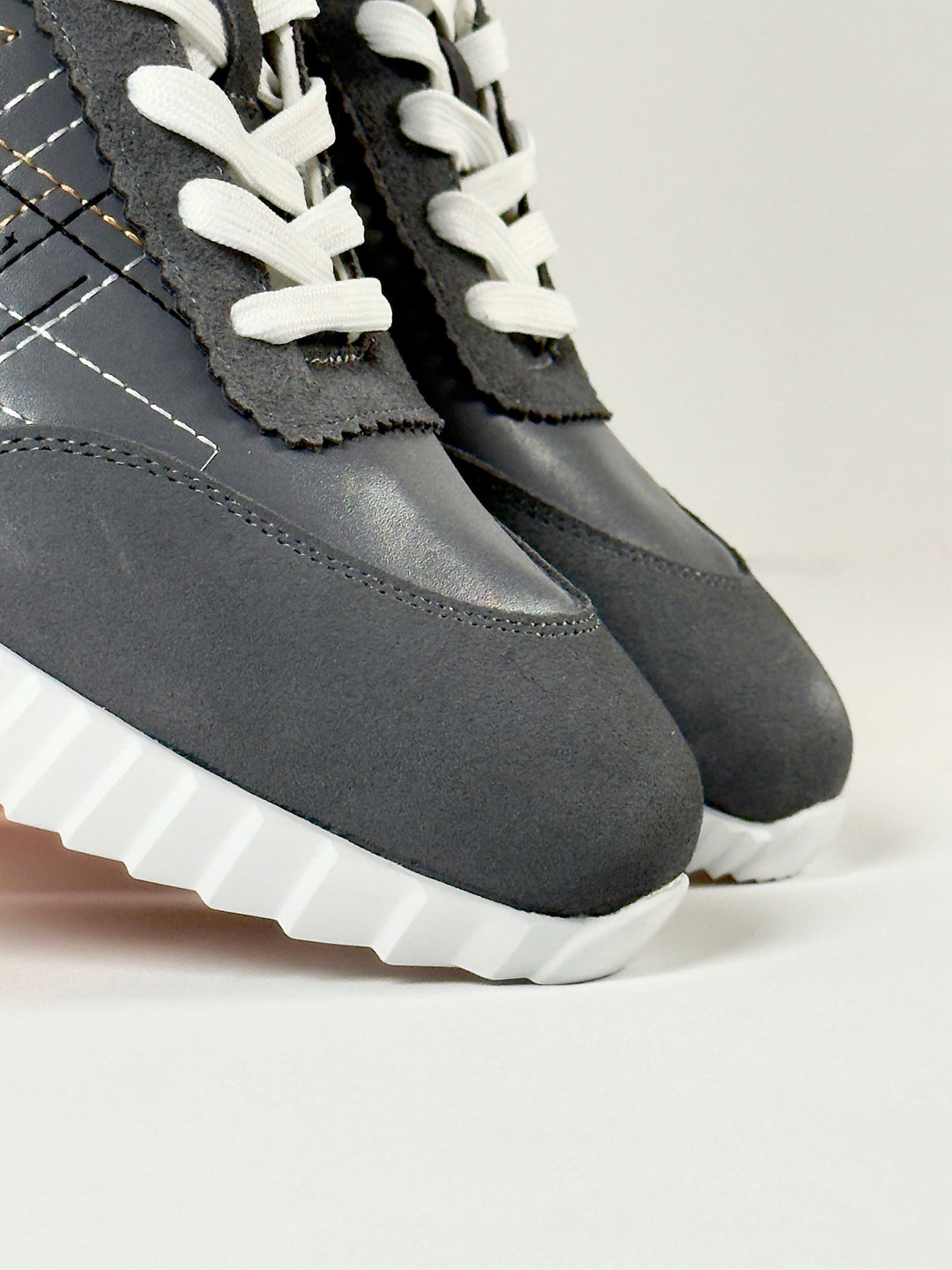 Hermes Sneakers Gray