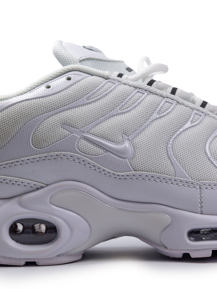 NK Air Max Triple White