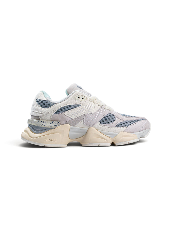 NB Collaboration Light / Green Snakers