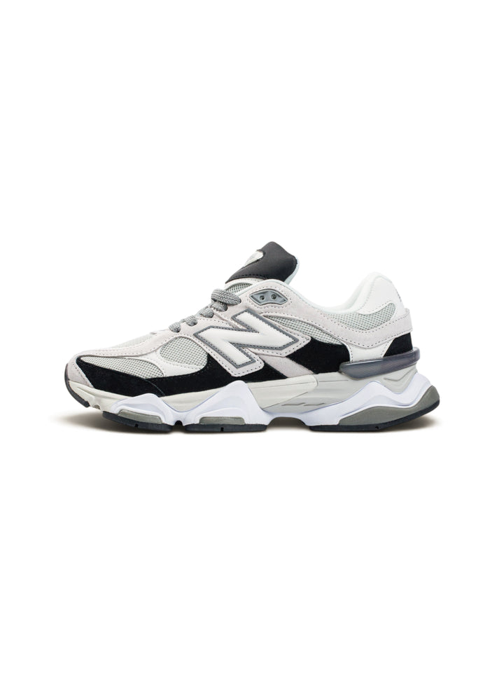 NB White / Light / Black