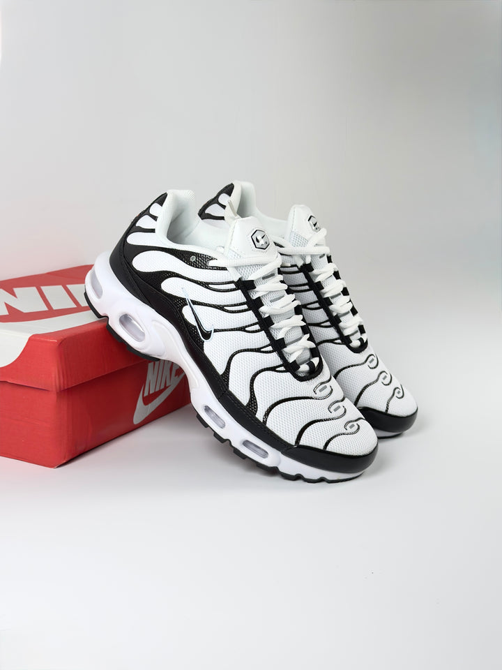 Nike AirMax Plus White/Black