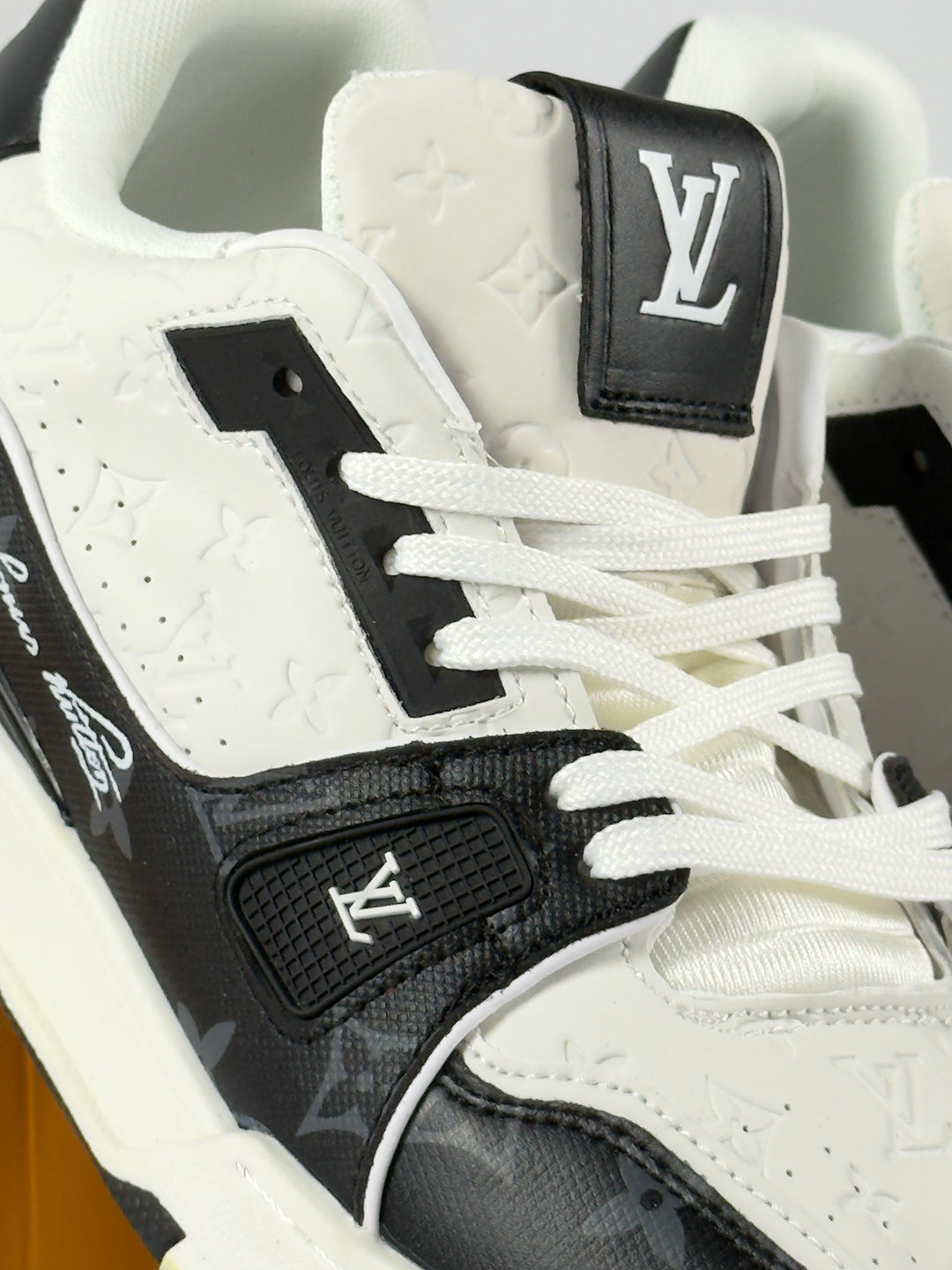 Louis Vuitton LV Trainer #54 Black White
