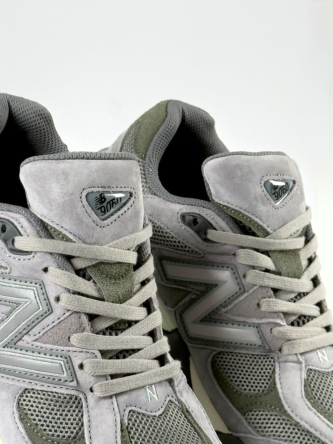 New Balance 9060 Inside Voice Grey/Black