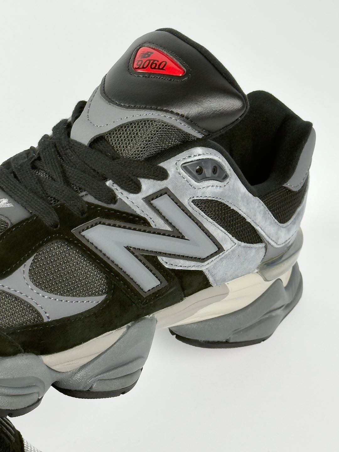 NB Grey / Black