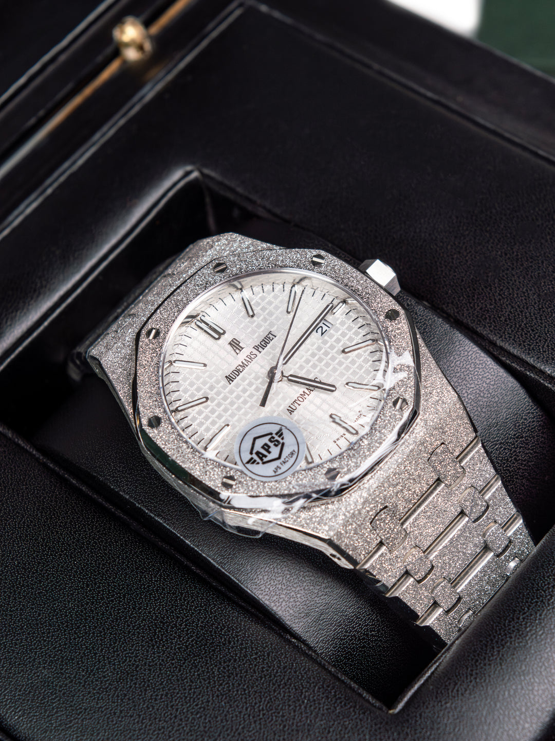 A5 AP Men's Royal Oak 41mm – Silver Dial / Fully Iced-Out