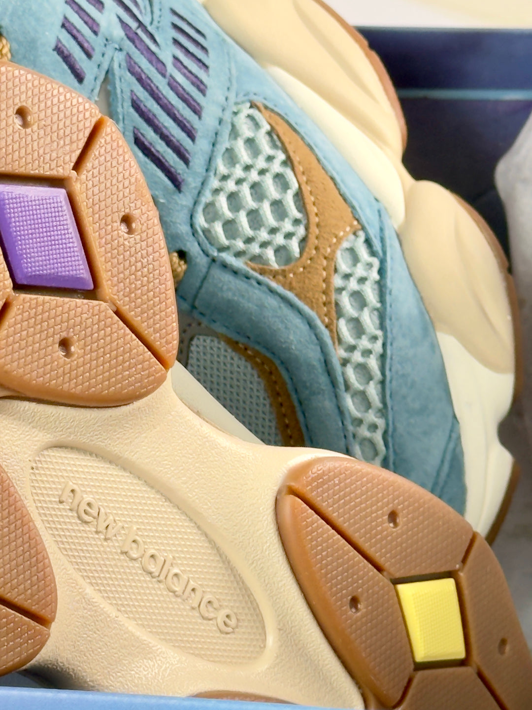 NB Blue/Brown/Beige Sneaker
