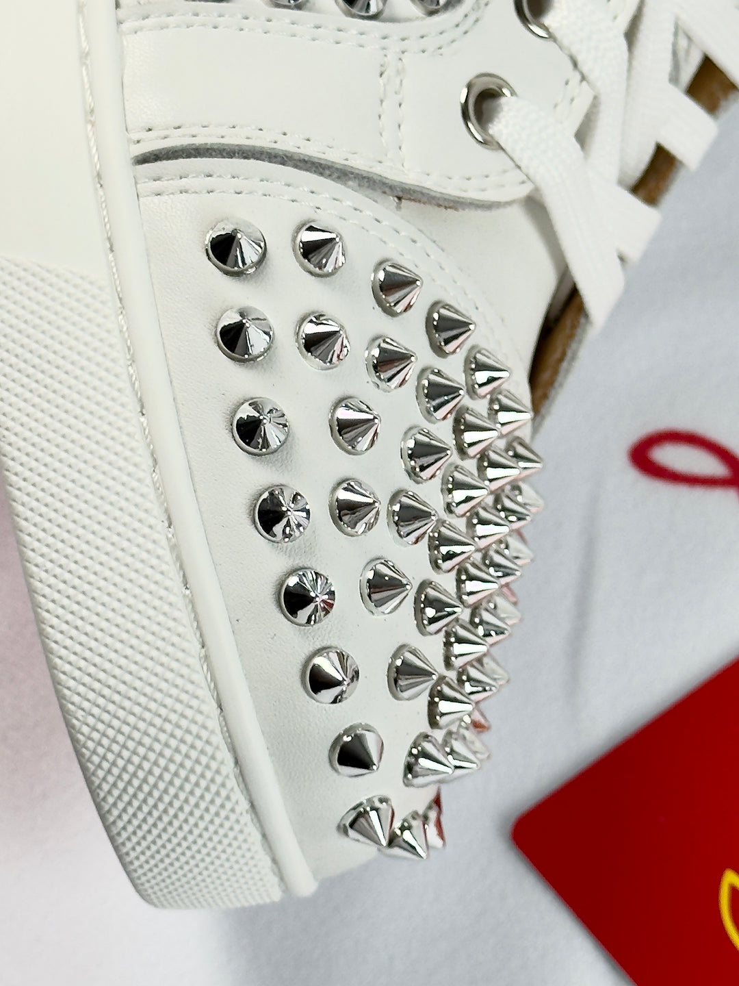 Loubs High-Top White