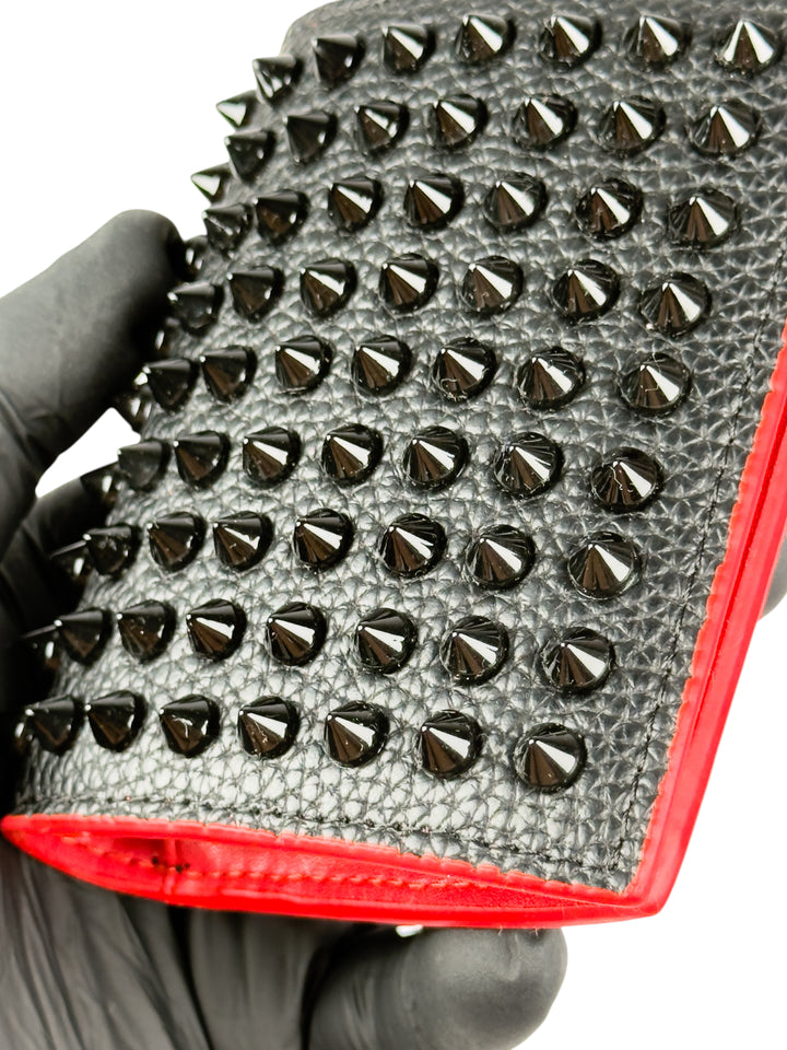 Loub Spikes Wallet ( Grained Calfskin )