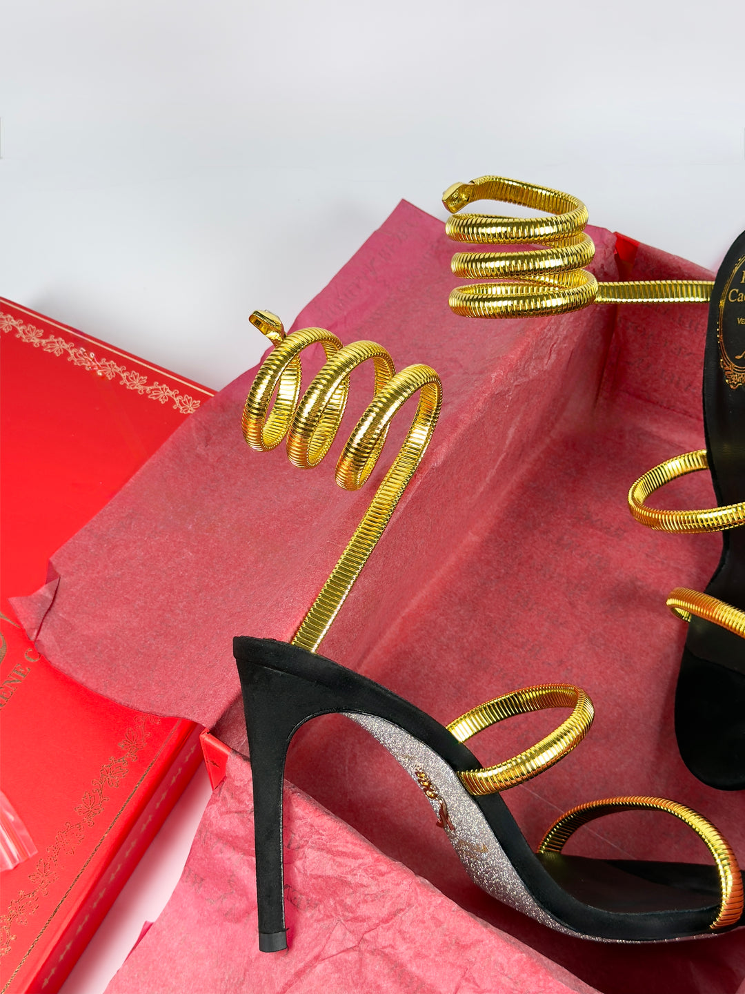 RC Heels Black / Golden