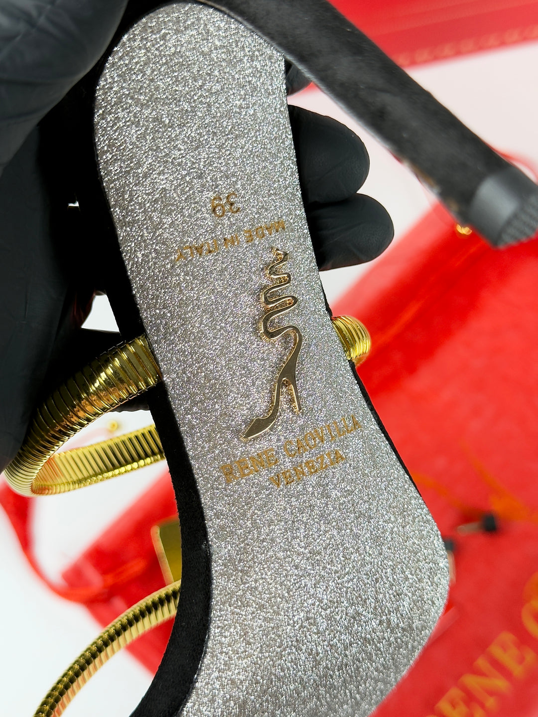 RC Heels Black / Golden