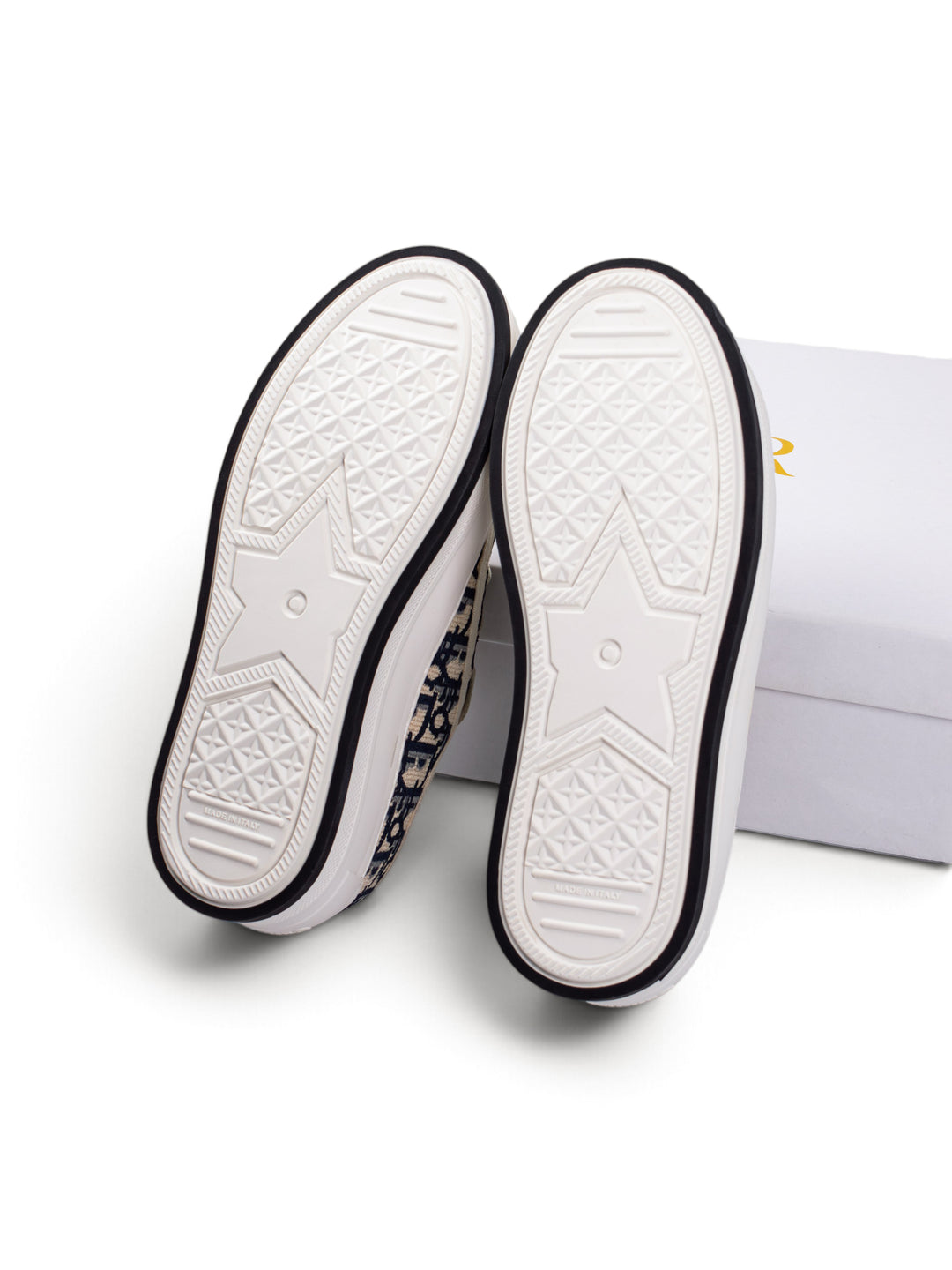 CD Dark Pattern Low-Top Sneakers