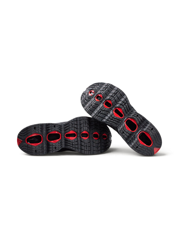 MZN Black / Red Sneakers