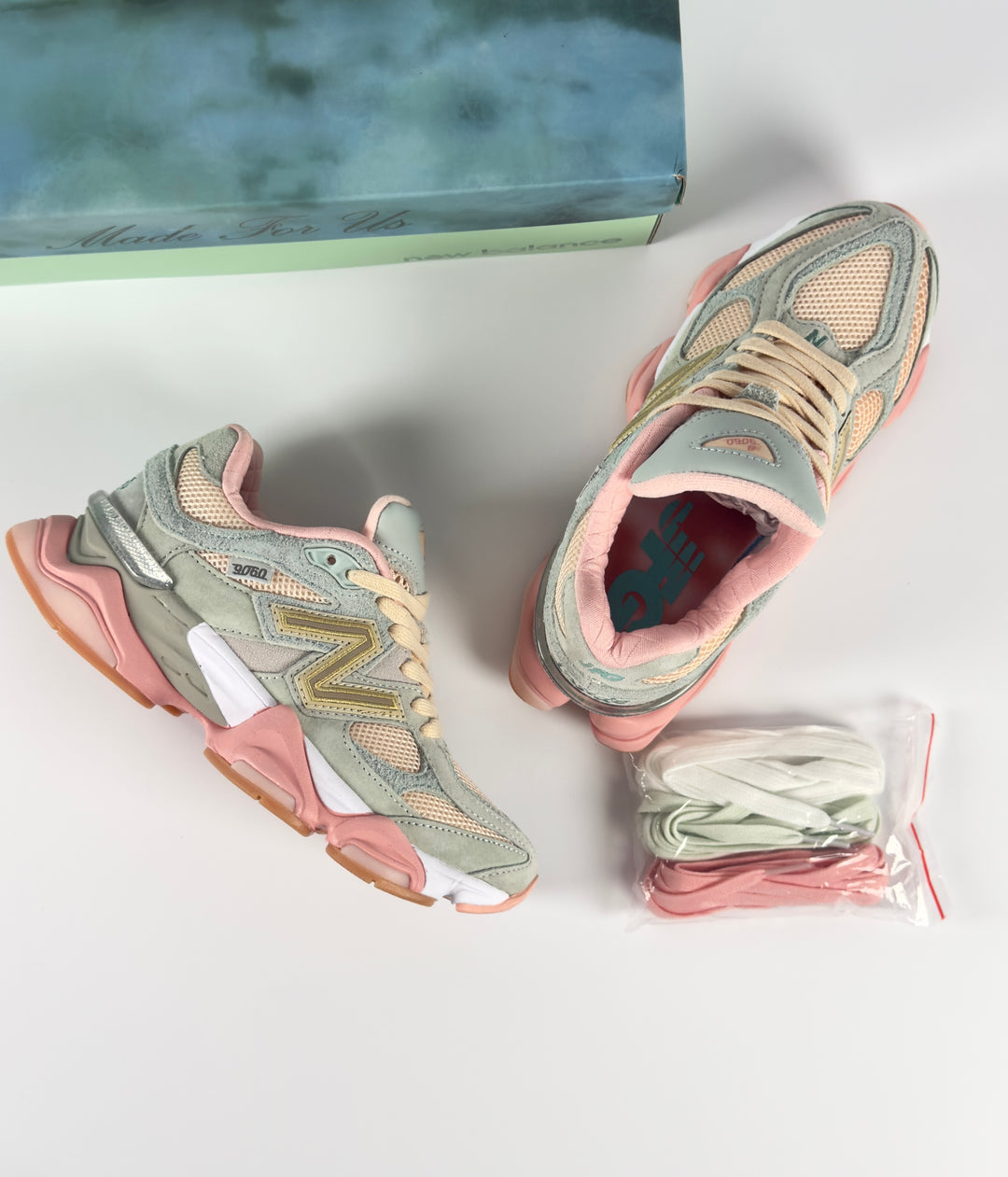 NB Colab Pink/Green Velour