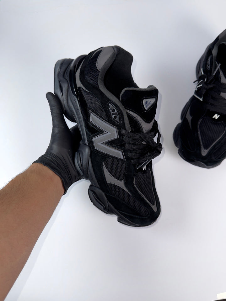 NB Black ( Reflective ) Velour