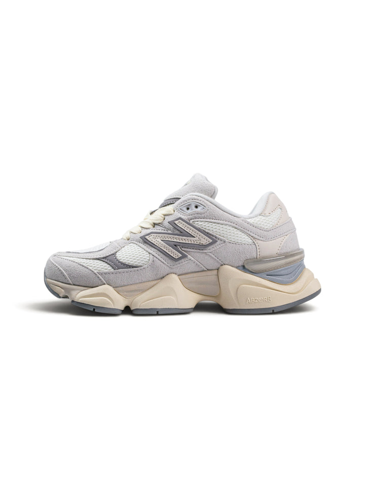 NB Light / Beige Sneakers