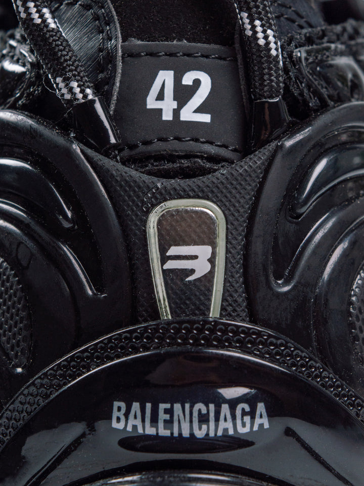 BLCG Runner Black Sneakers